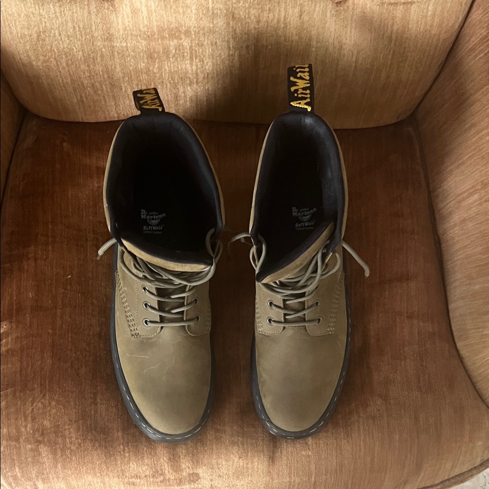 Dr. Martens “Crewson” Olive Lace-Up Boots - Picture 3 of 6